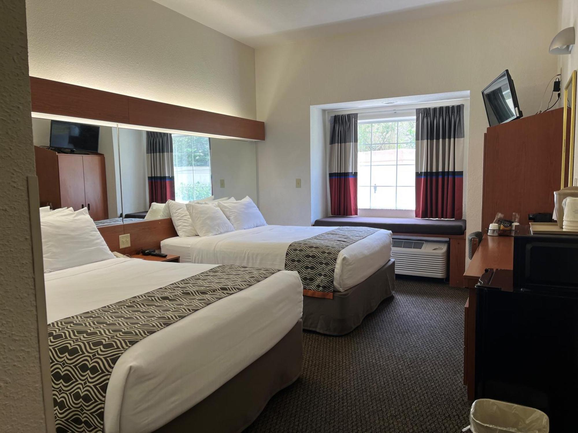 Microtel Inn And Suites By Wyndham - Lady Lake/ The Villages Exterior photo