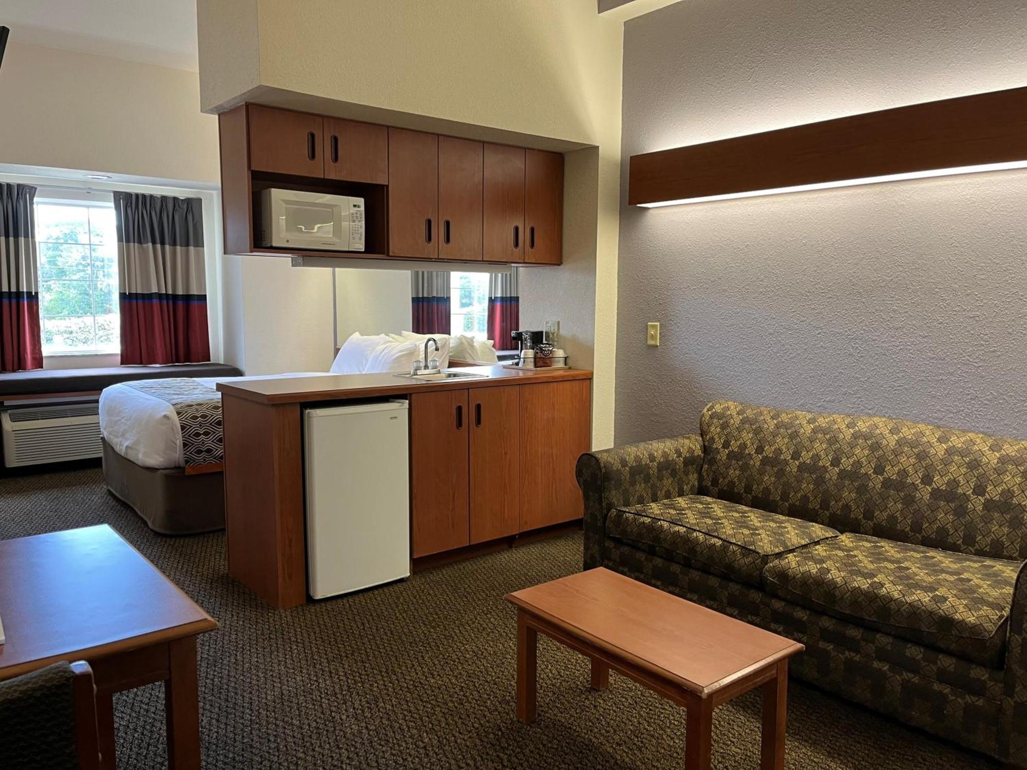 Microtel Inn And Suites By Wyndham - Lady Lake/ The Villages Exterior photo