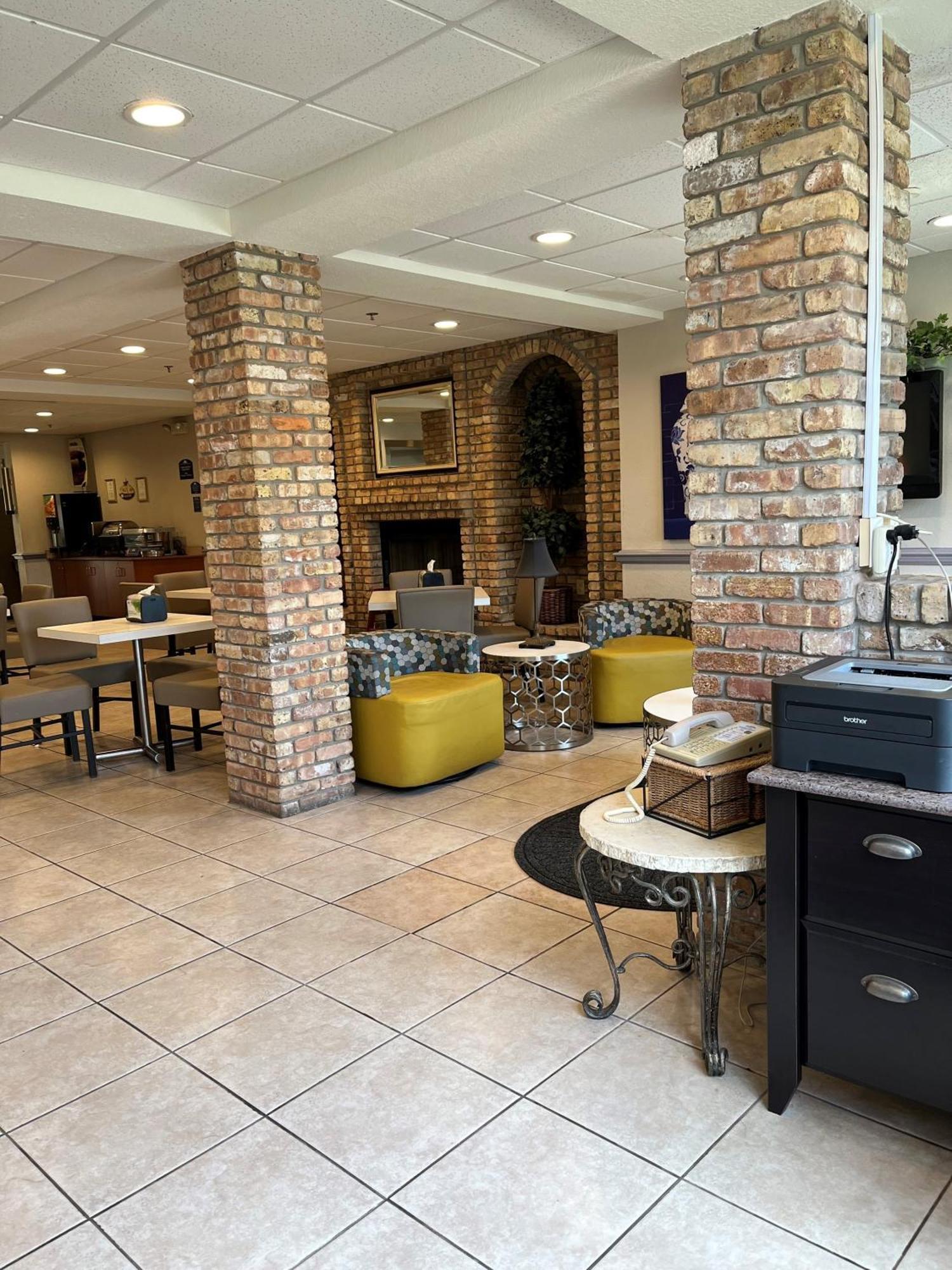 Microtel Inn And Suites By Wyndham - Lady Lake/ The Villages Exterior photo