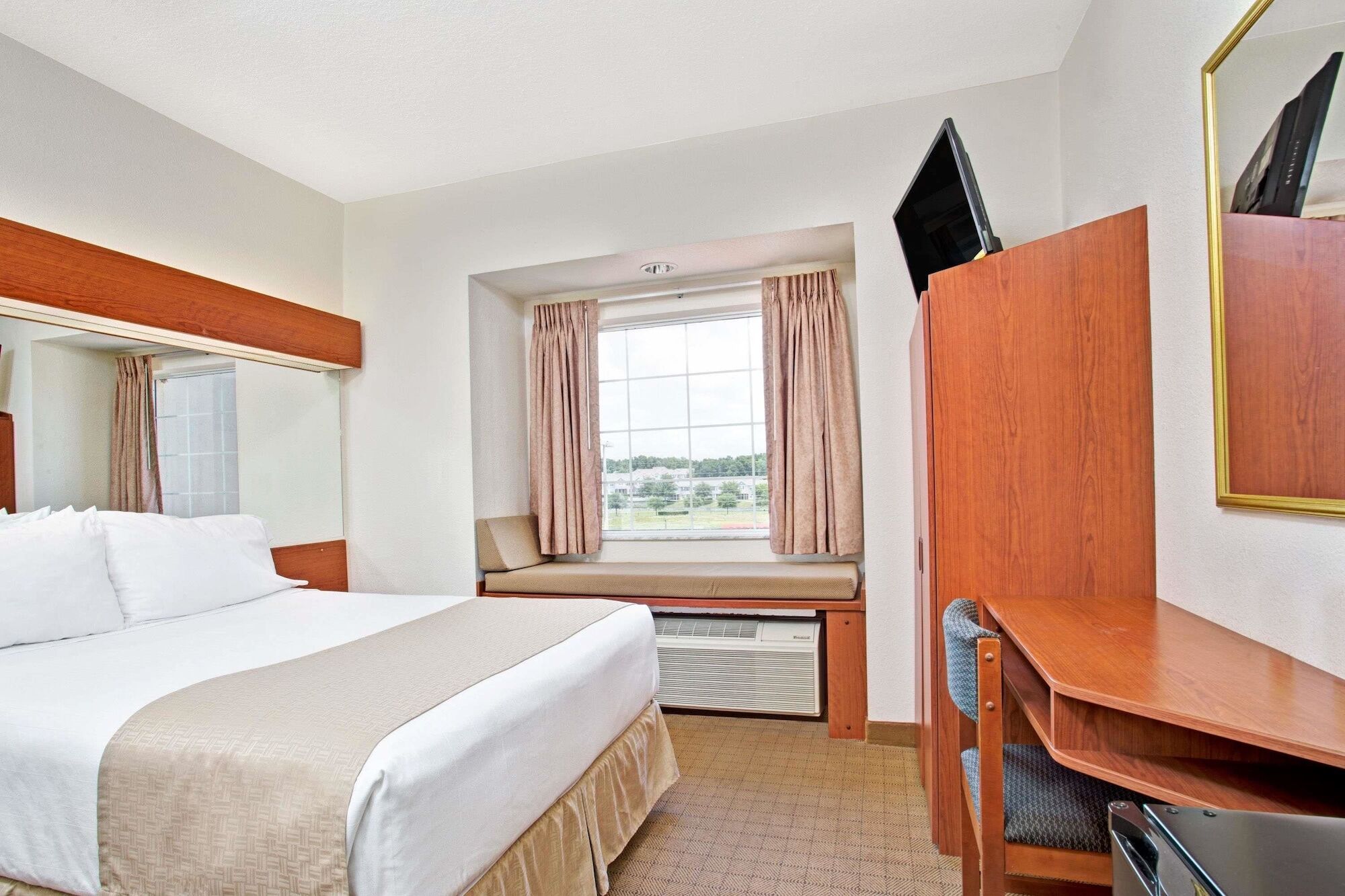 Microtel Inn And Suites By Wyndham - Lady Lake/ The Villages Exterior photo